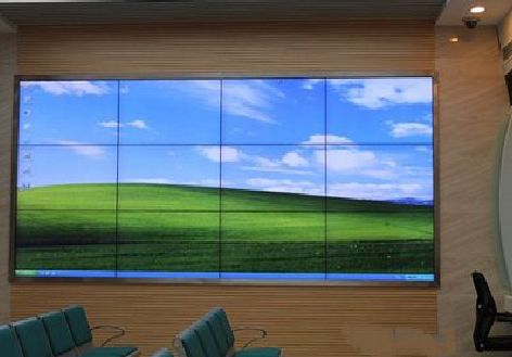 攸县液晶拼接屏的另类用法。