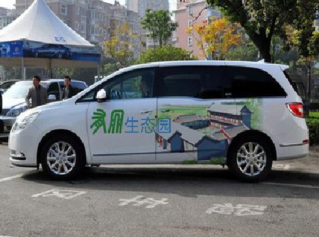 攸县户外车贴喷绘如何保持效果?